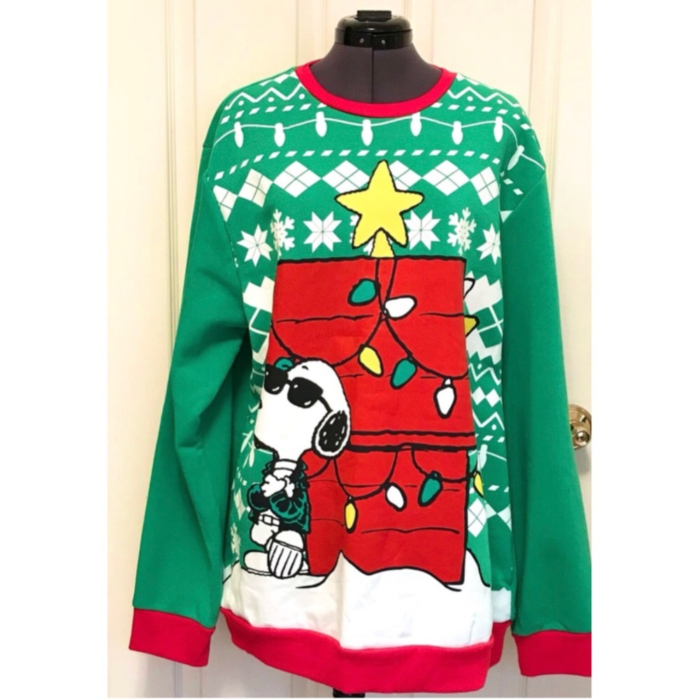 NWT Peanuts Snoopy “Joe Cool” Christmas Sweatshirt